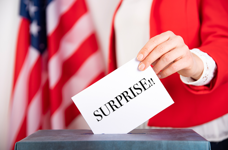 american-voter putting-ballot-into-voting-box-5X5B8JZ-637381870429591783.png