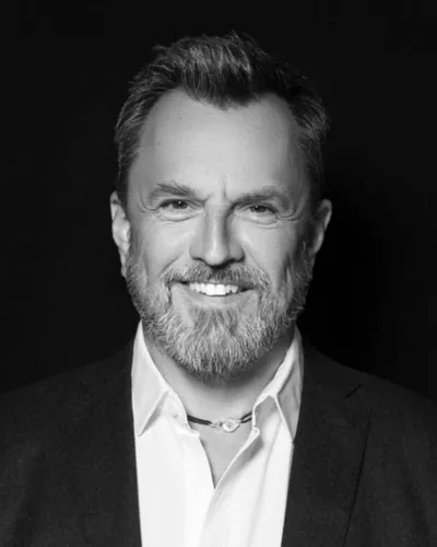 david vincent smarttrade technologies ceo