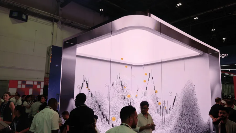 exness corner video wall 3D