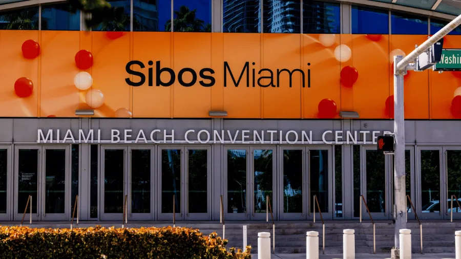 sibos miami beach convention centre external photo
